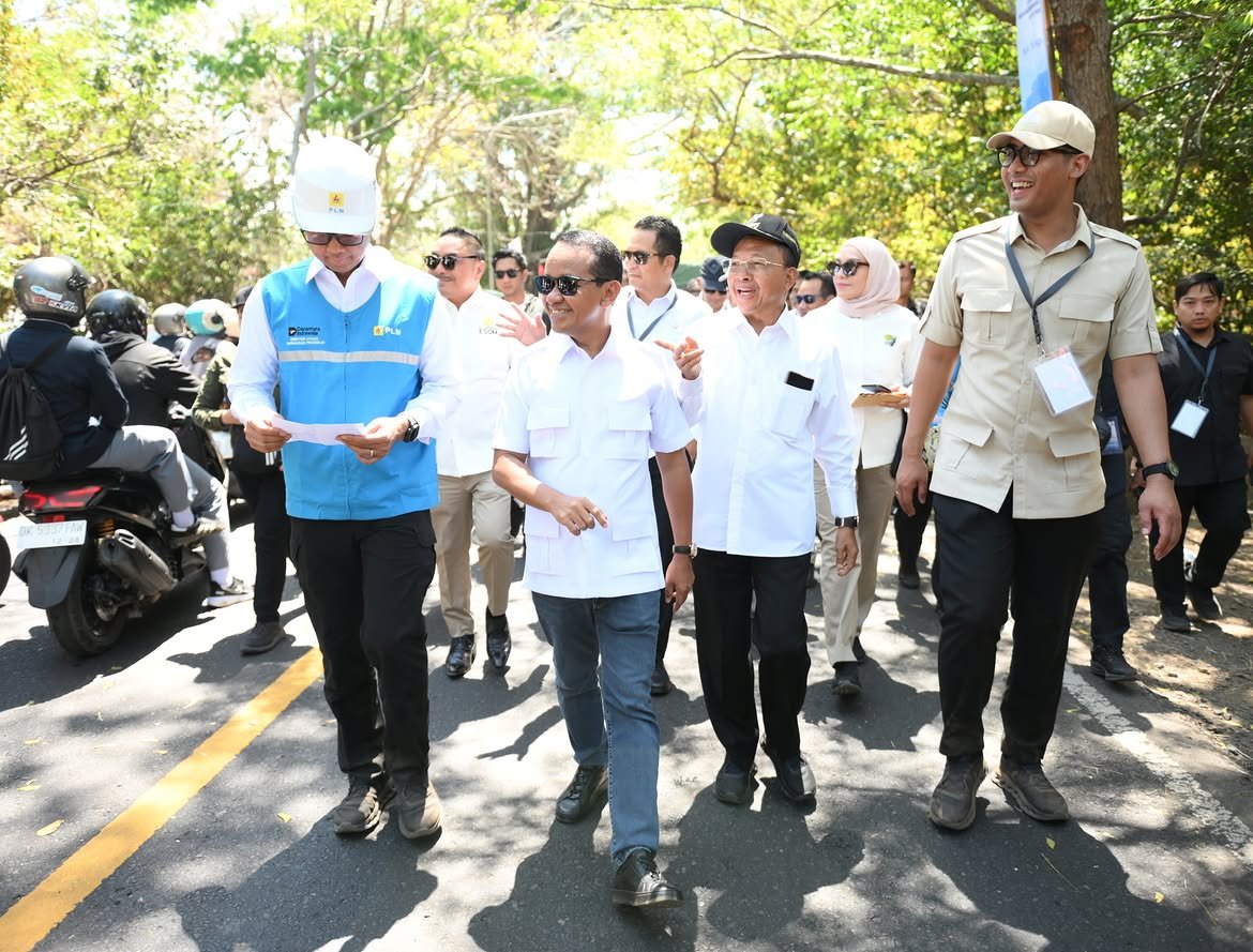 Pradana Indraputra dalam kegiatan kedinasan di sektor energi, peran yang melekat pada jabatan staf khusus
